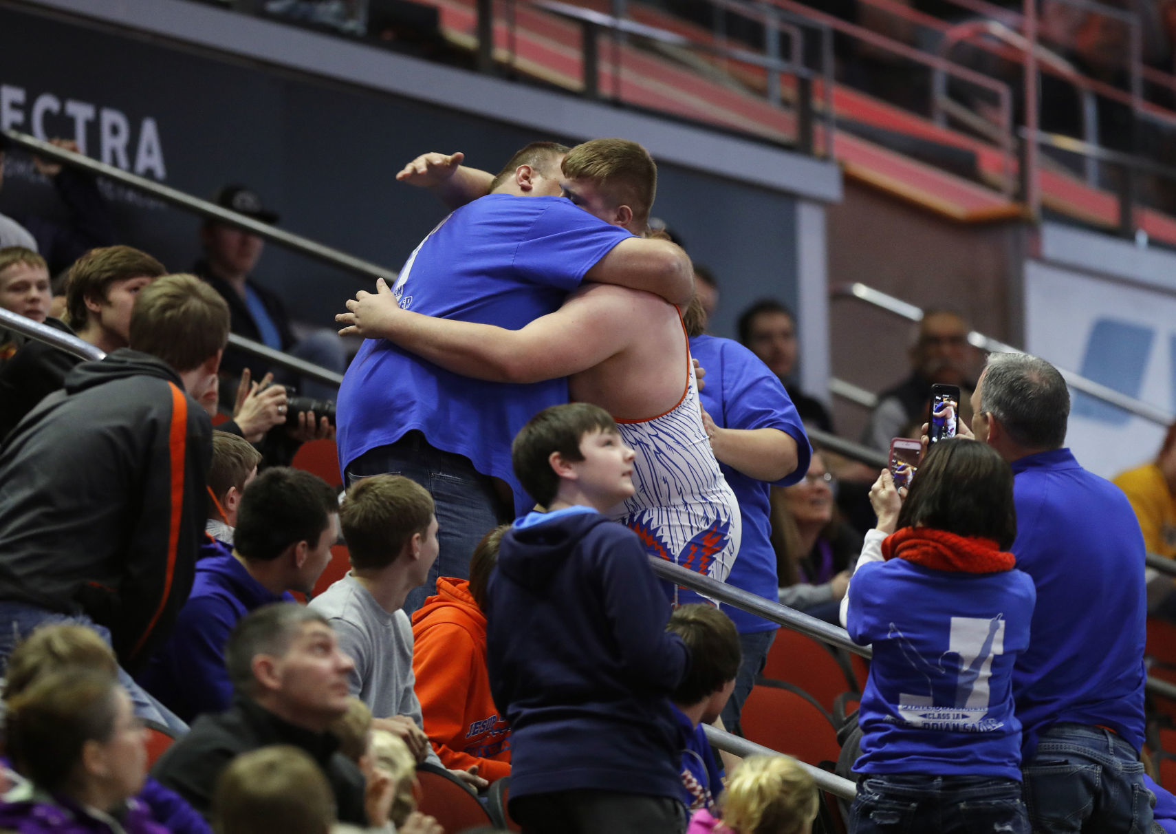 021718mp-st-wrestling1A-285-1